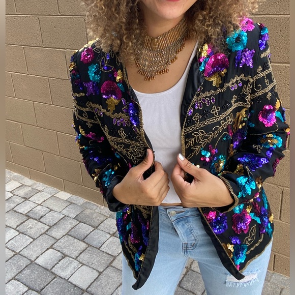✨Vintage Woman’s Sequins Blazer✨ - Picture 2 of 11
